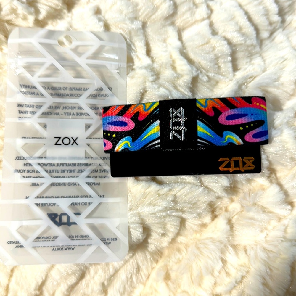 ZOX BRAND NEW Spread Love Bracelet
